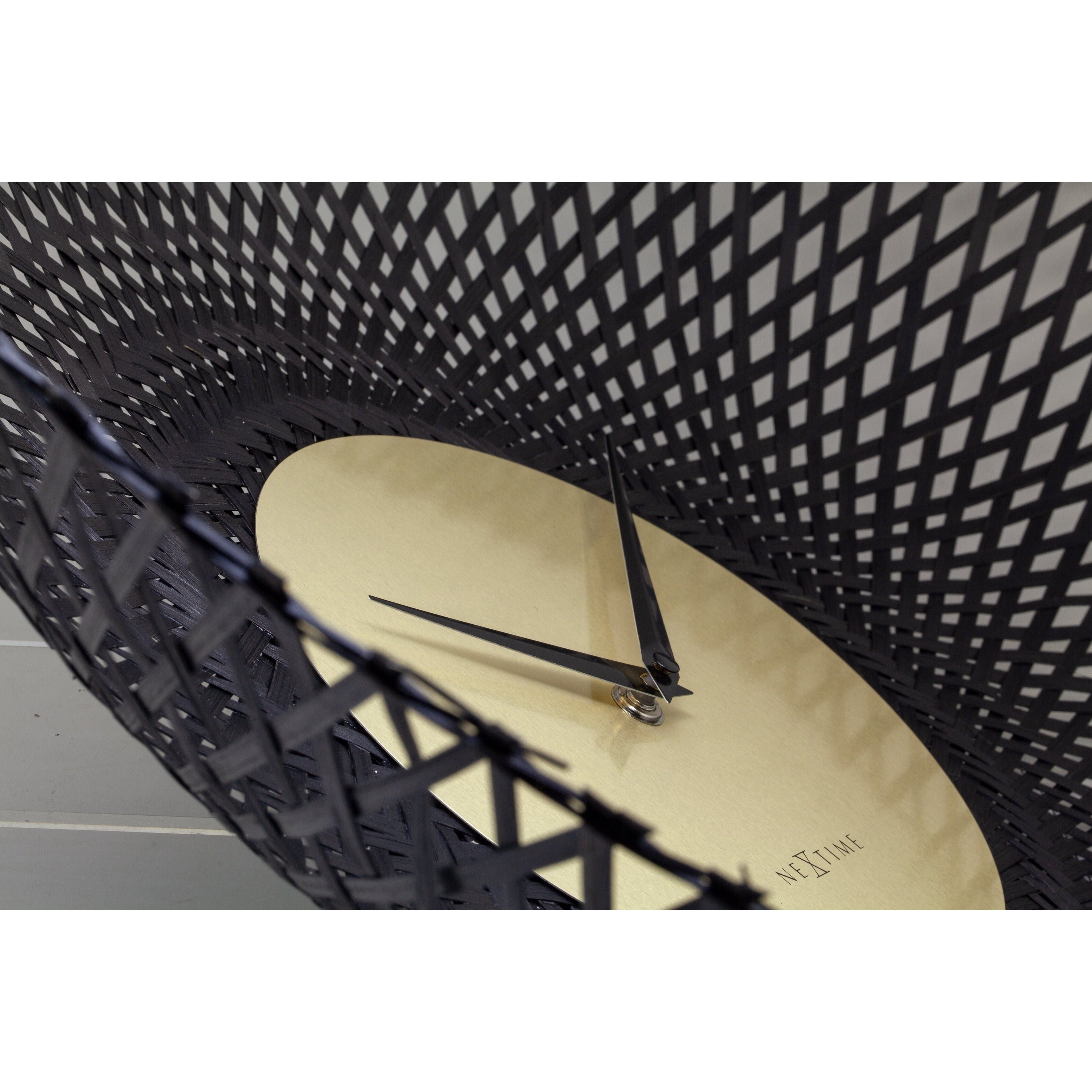 NeXtime - Wandklok 60 cm - Stille - Zwart - Bamboe - NeXtime 'Vortex'