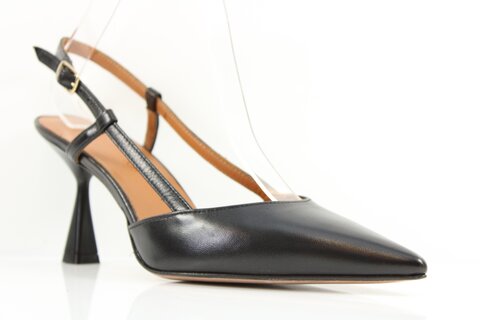 Thea Mika Pumps