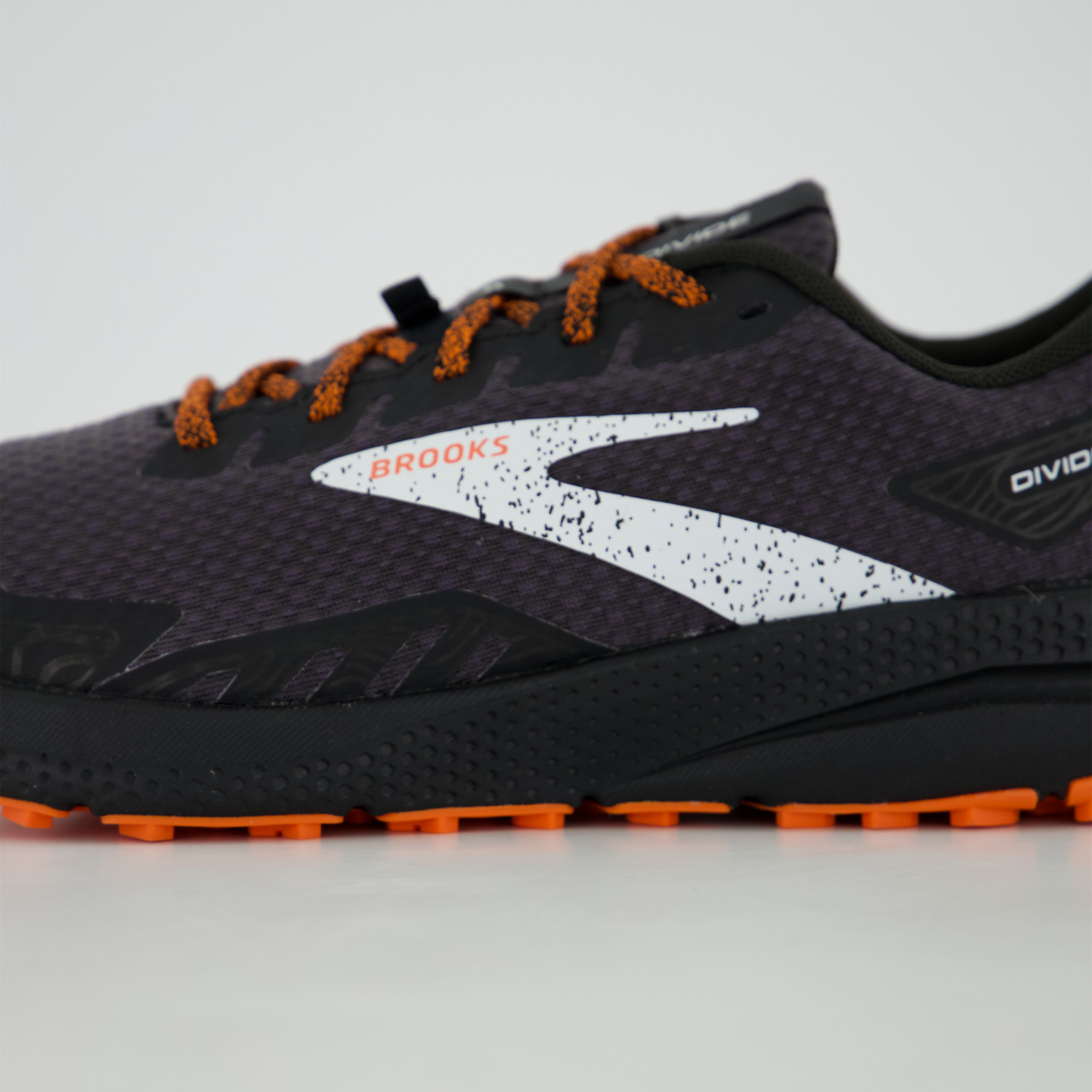 Brooks Divide 4 GTX