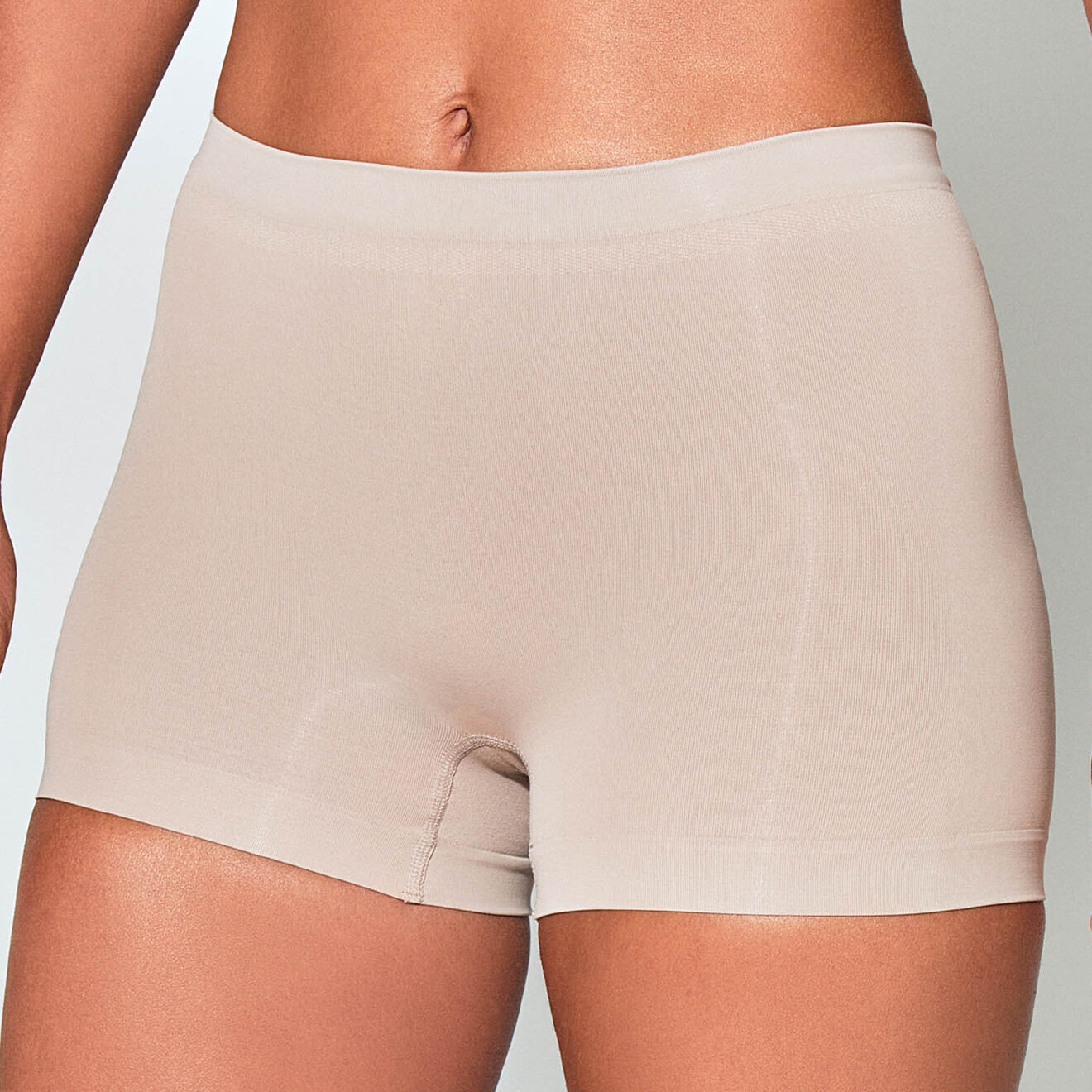 Liz Panty Court  beige