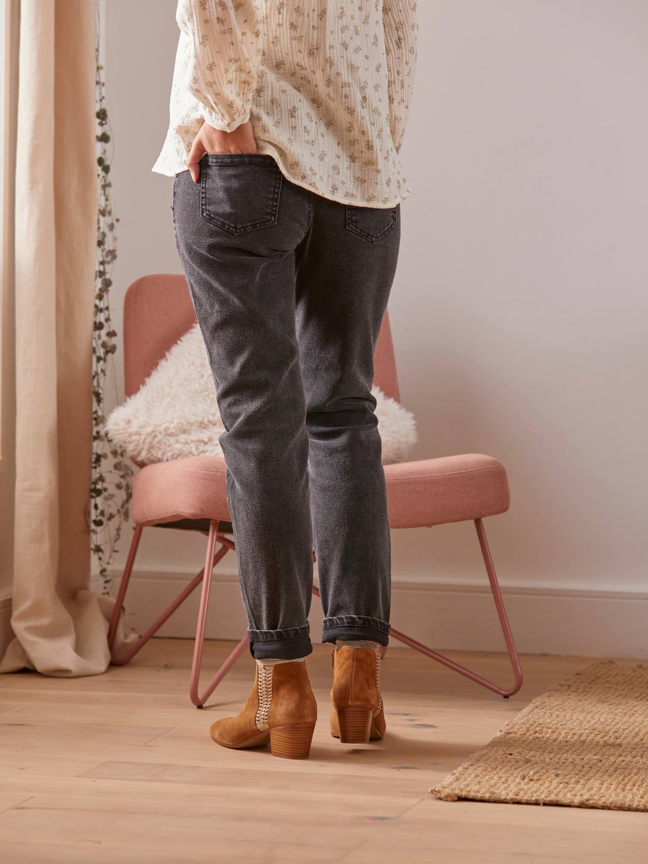 Calça jeans de gestante estilo 