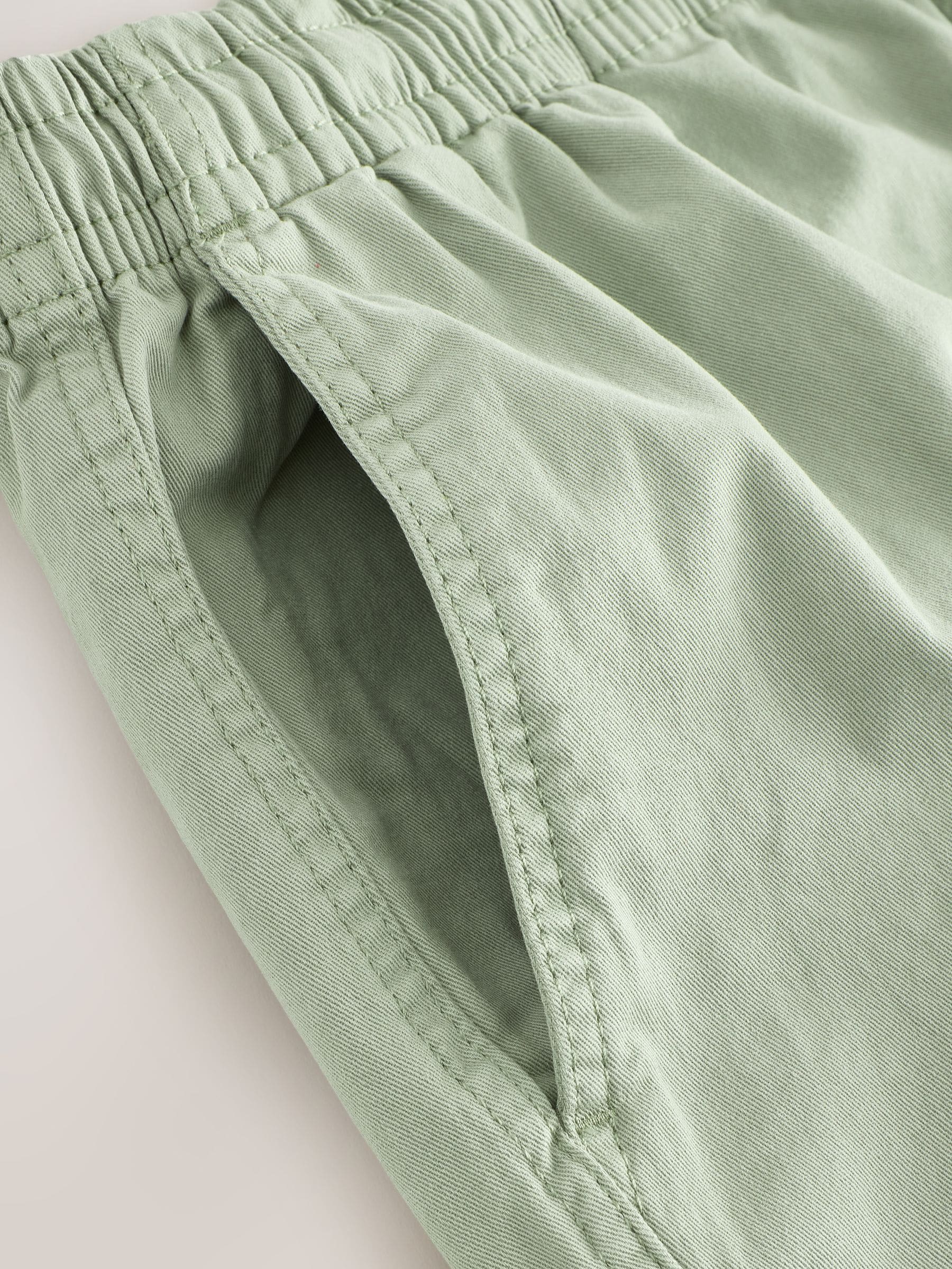 Kiezelkleurig/saliegroen - Set van 2shorts met elastische taille