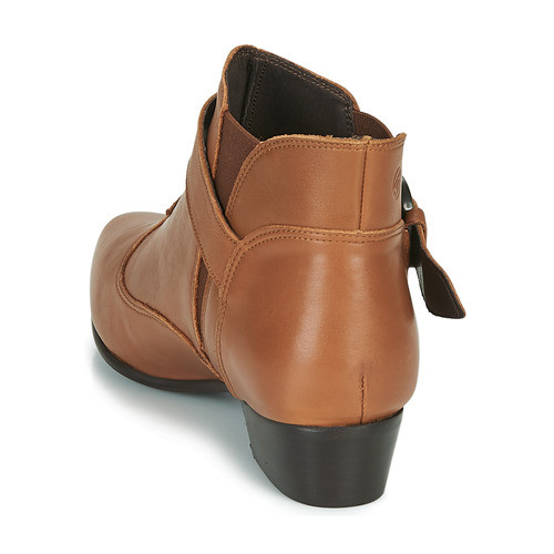 Betty London - LYDWINE - Cognac