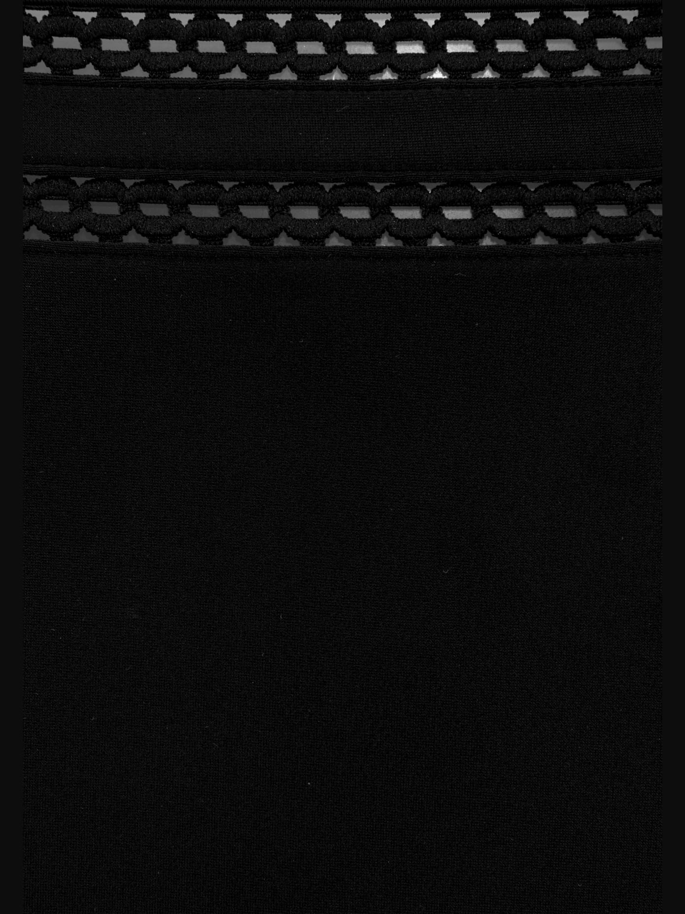 Maillot de bain à armatures bordure ajourée tendance