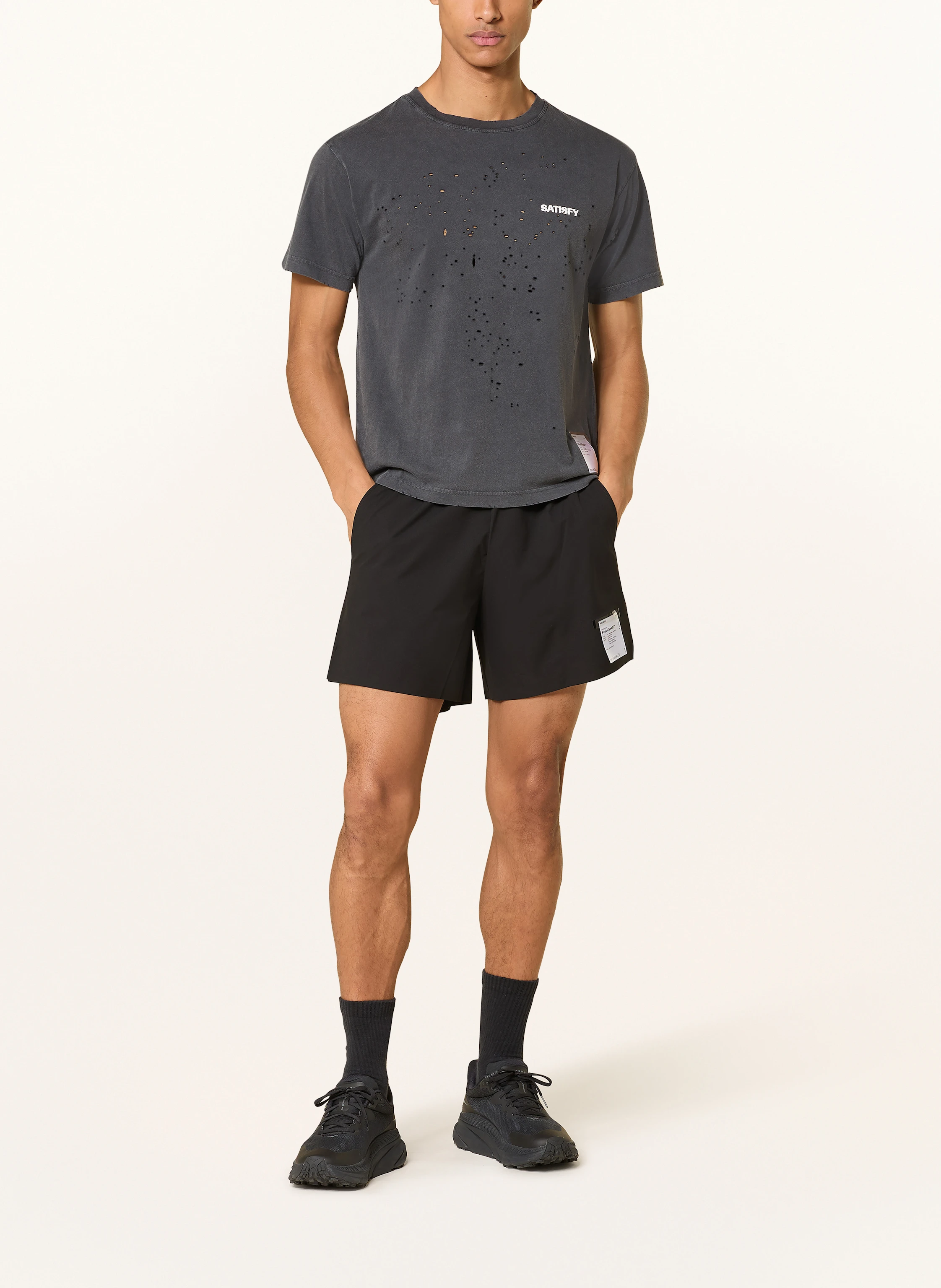 SATISFY Laufshorts PEACESHELL™ 5
