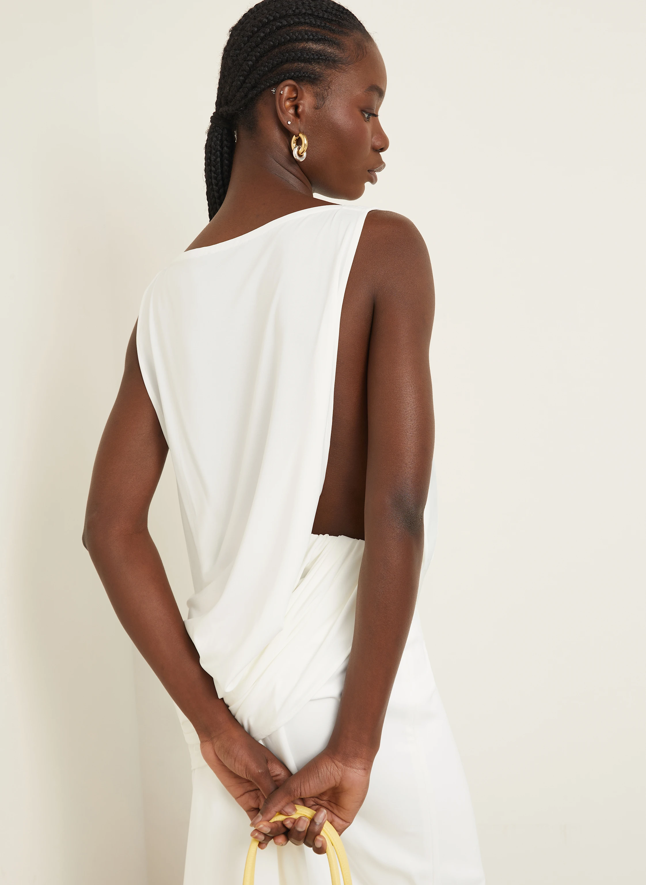 JACQUEMUS Blusentop LE HAUT PEPLO TOP mit Cut-out