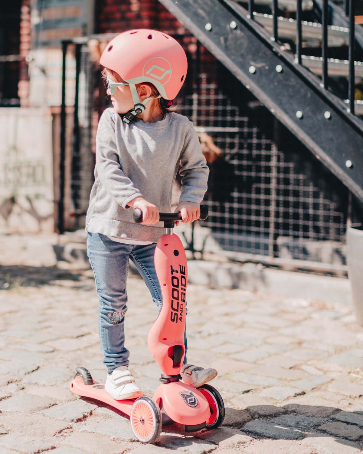 Hjelm Scoot & Ride – Justerbar Hjelm Barn 1-4 år