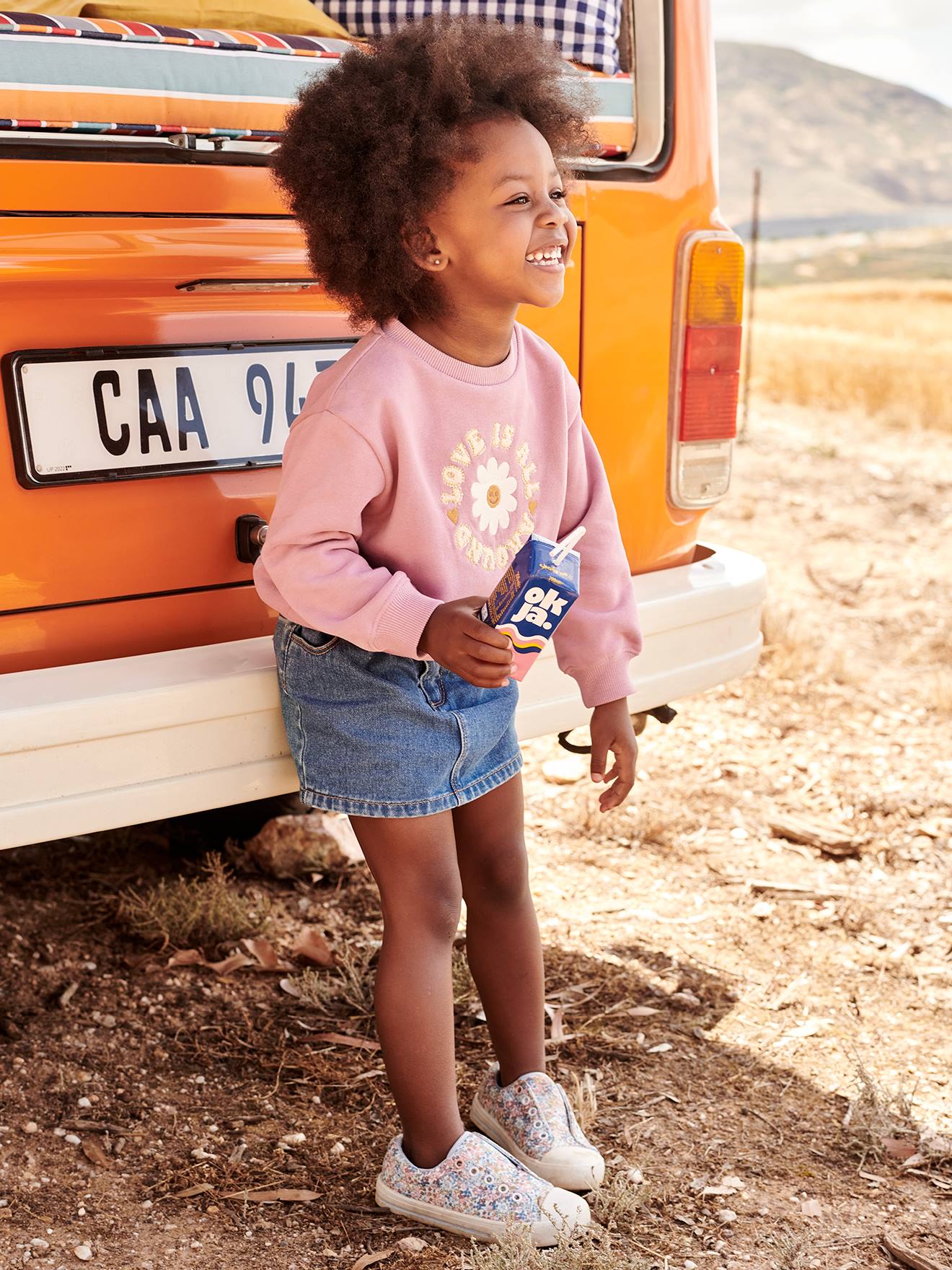 Blusa de moletom lilás com estampa de flores e cachos para meninas