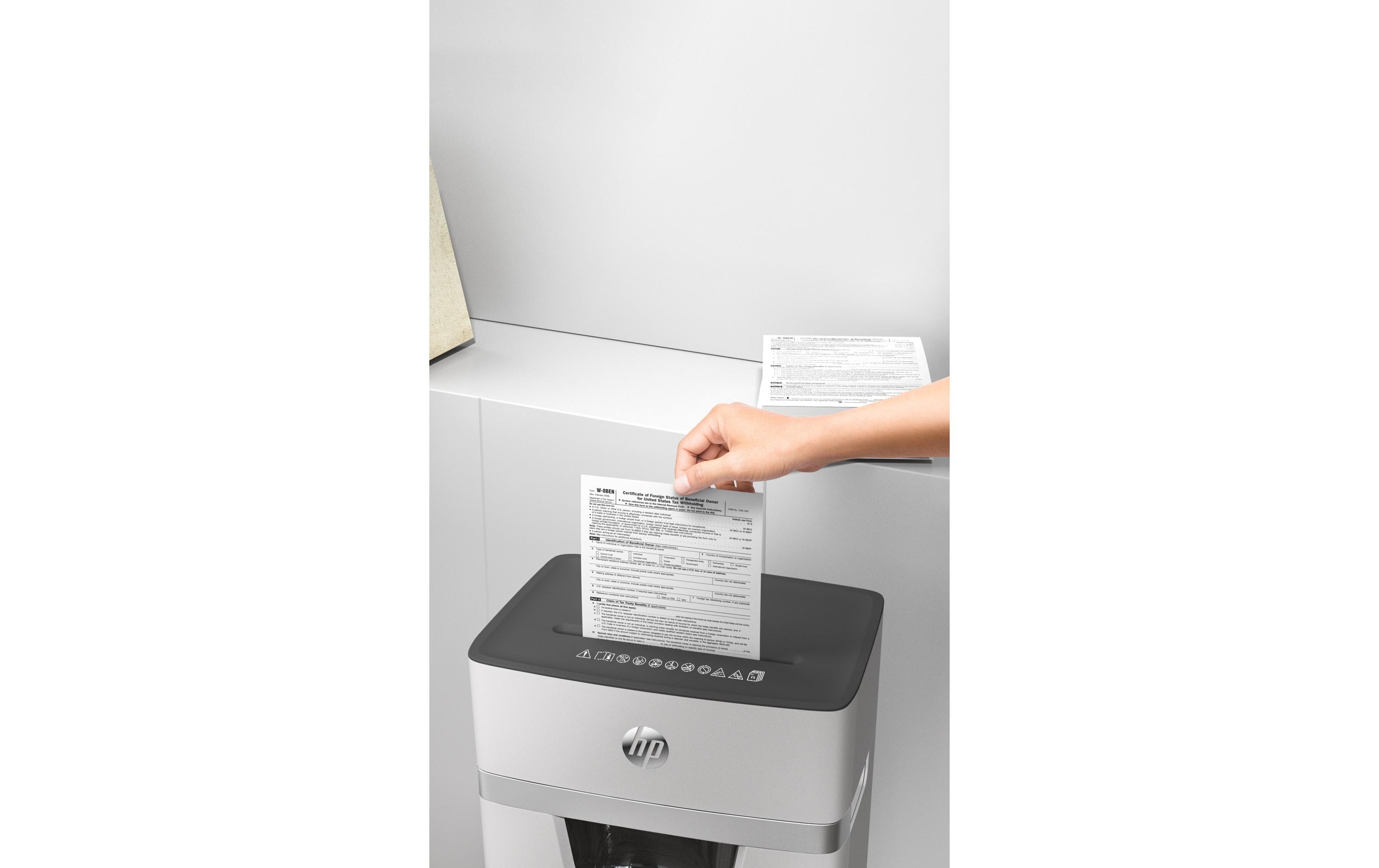 Aktenvernichter OneShred 15CC P-4, 15 Seiten<br>Dokumentenvernichter von HP