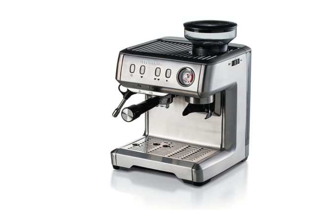 Espressomaskine i metal, med kværn