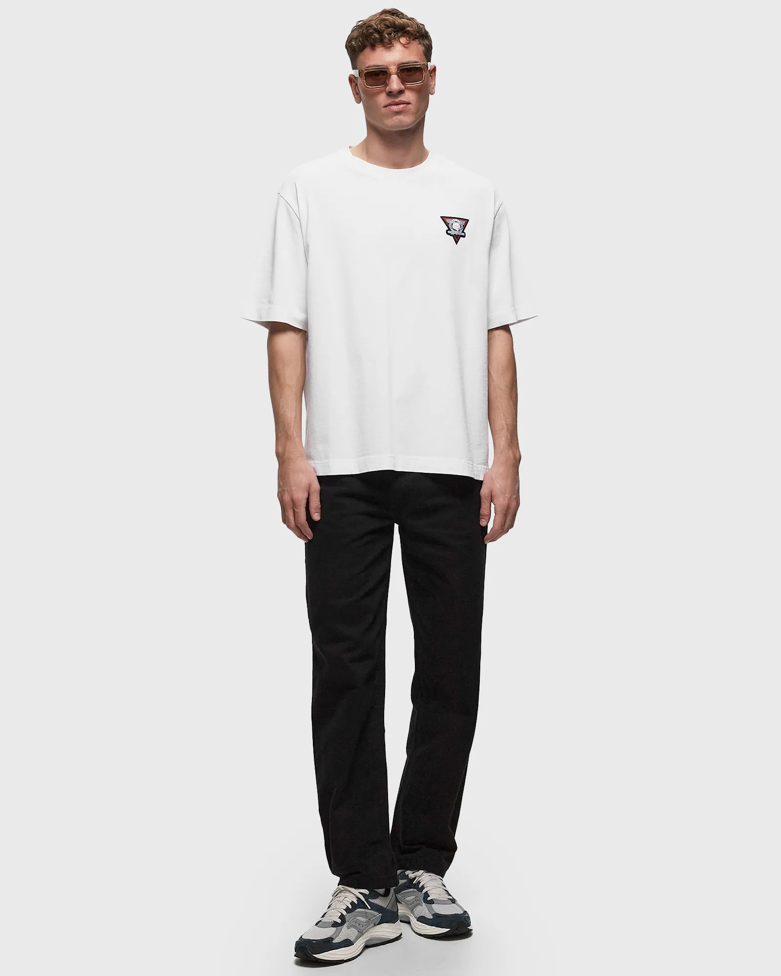 Camiseta oversized com colagem de surf da Maison Kitsune