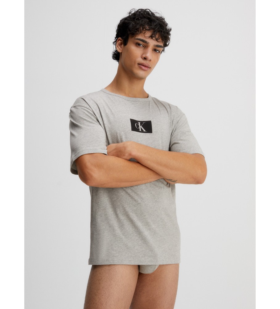 Camiseta Calvin Klein de algodão orgânico Ck96 cinza