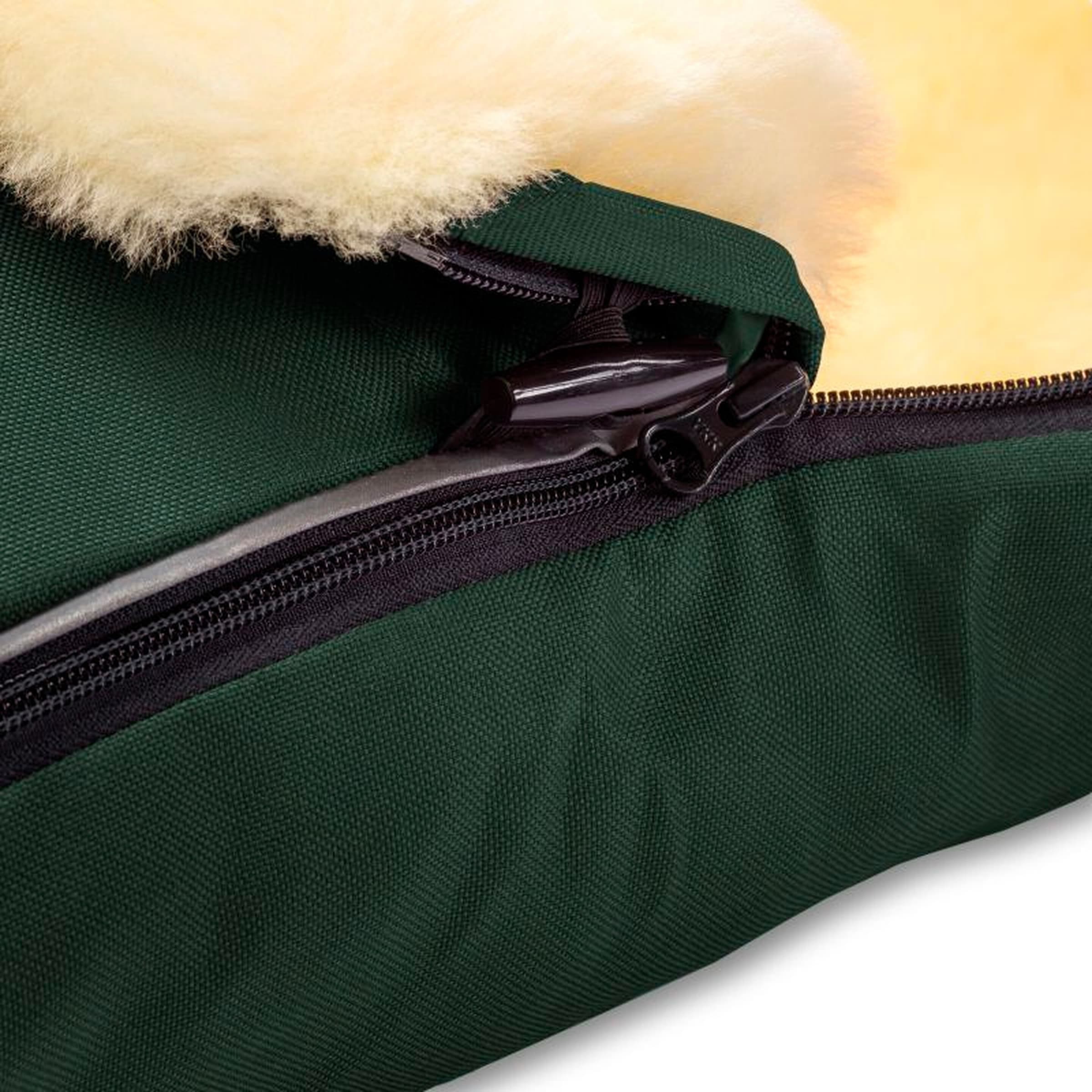 Hofbrucker Kinderwagen Lammfell-Fußsack Alaska Tannengrün