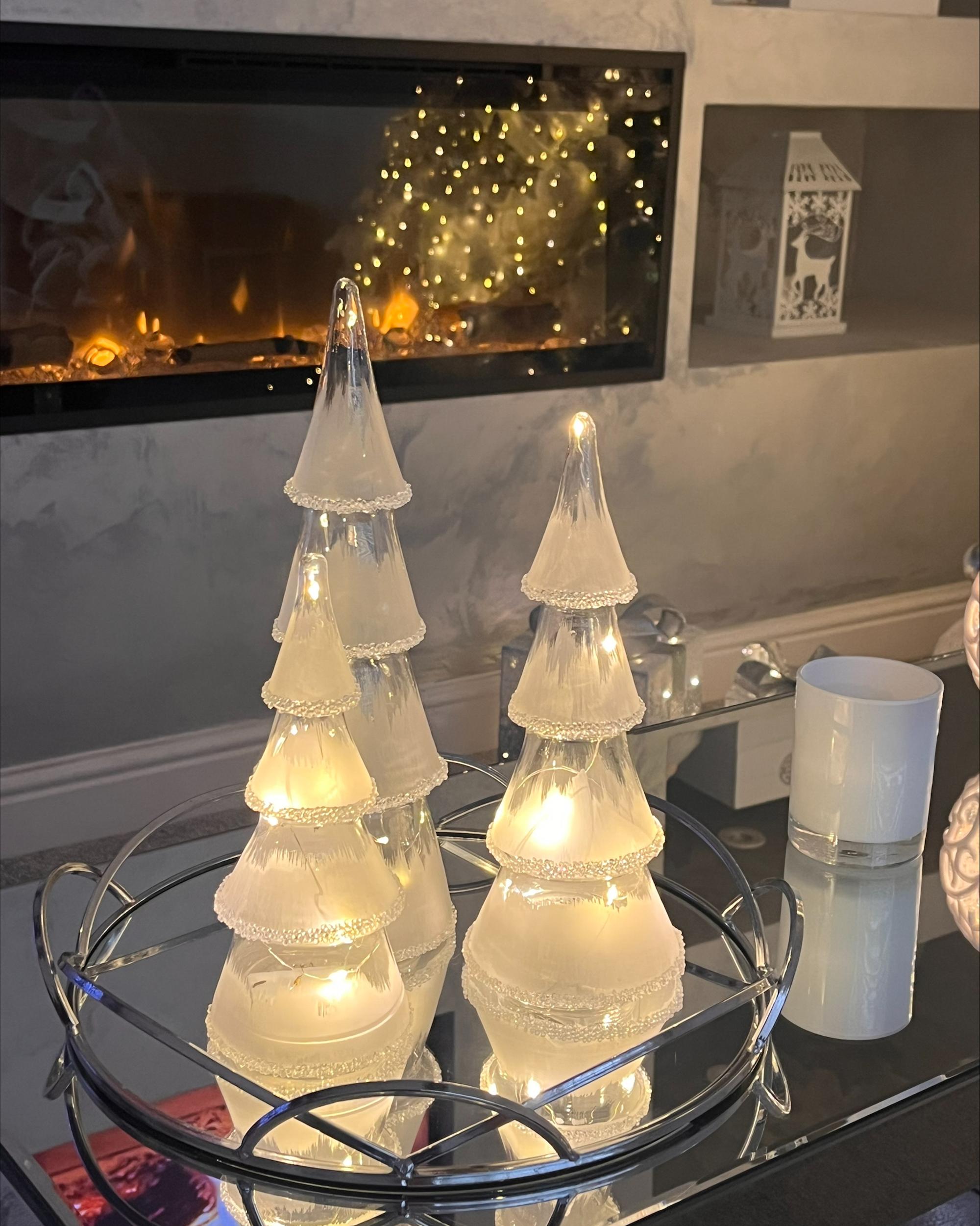 Set van 3 figuren LED KIERINKI Kerstboom 22/27/33 cm Wit