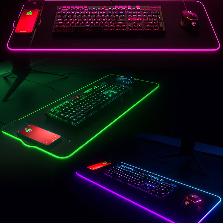 (80x30cm) Gaming Mauspad Mausmatte mit Rutschfester Unterseite   RGB-Beleuchtung und Qi Wireless Ladegerät - Bunt