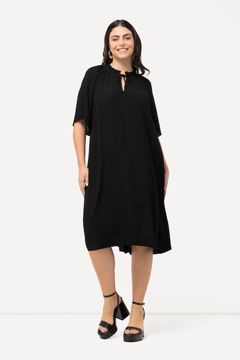 Kleid , Rüschen, A-Linie, Tunika-Ausschnitt, Halbarm