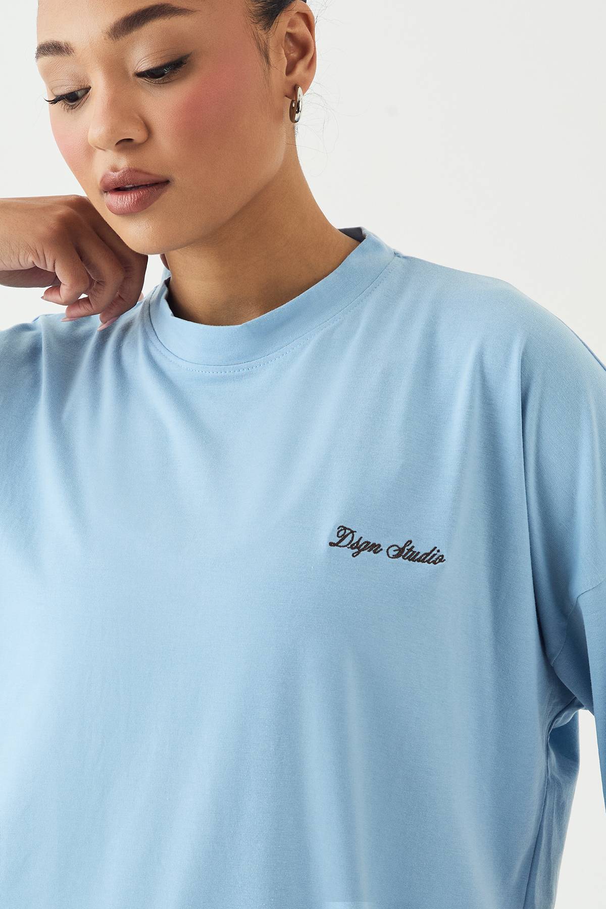 T-shirt De Détente Dsgn Studio À Manches Courtes Coupe Ample Ultra-doux