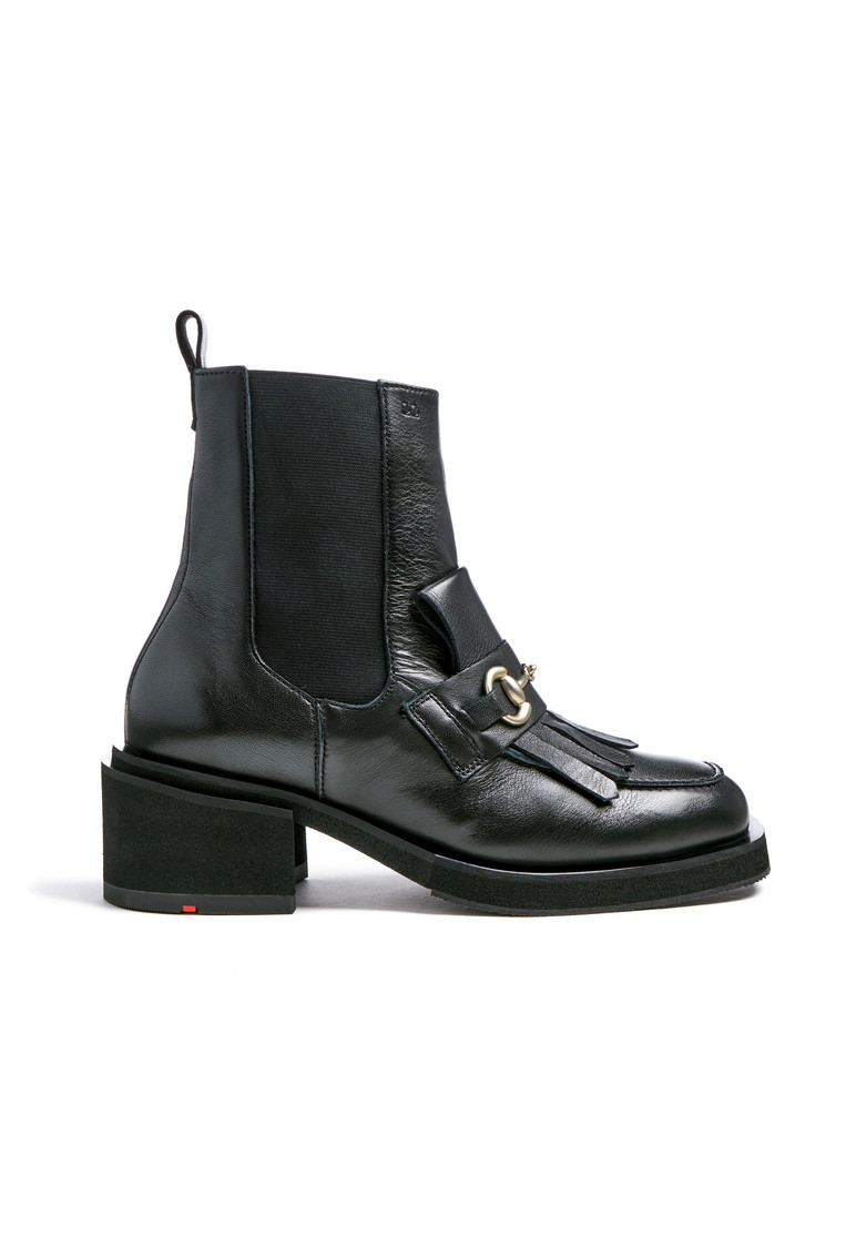 STIEFELETTE Schwarz