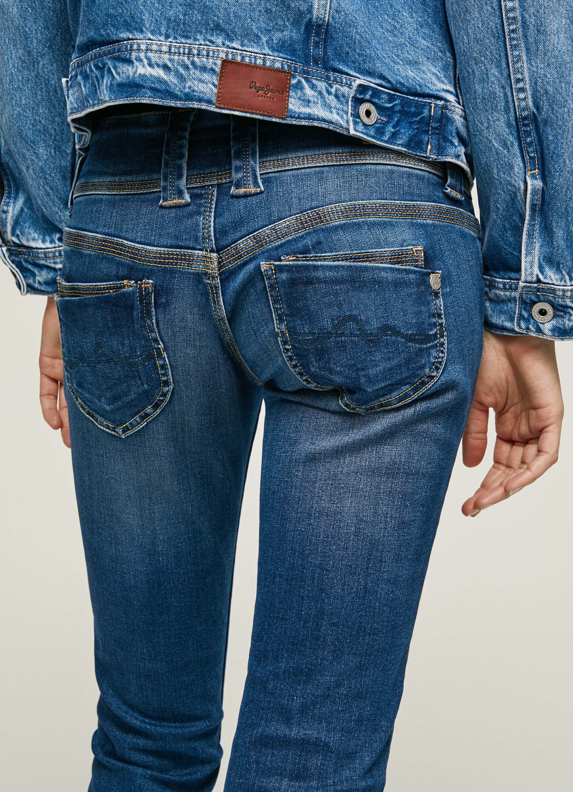 JEANS VENUS FIT REGULAR TIRO BAJO - denim