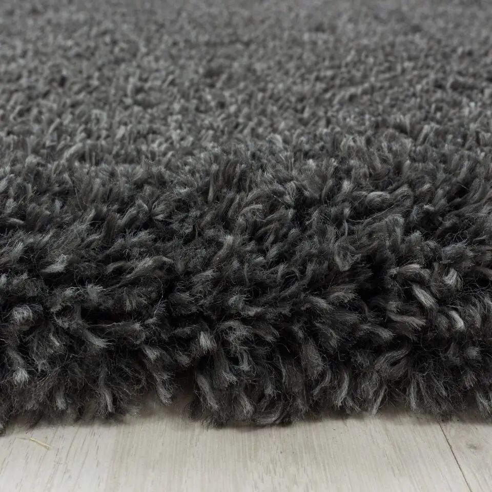 Pearl Soft Hoogpolig Vloerkleed Grijs - 140x200 CM