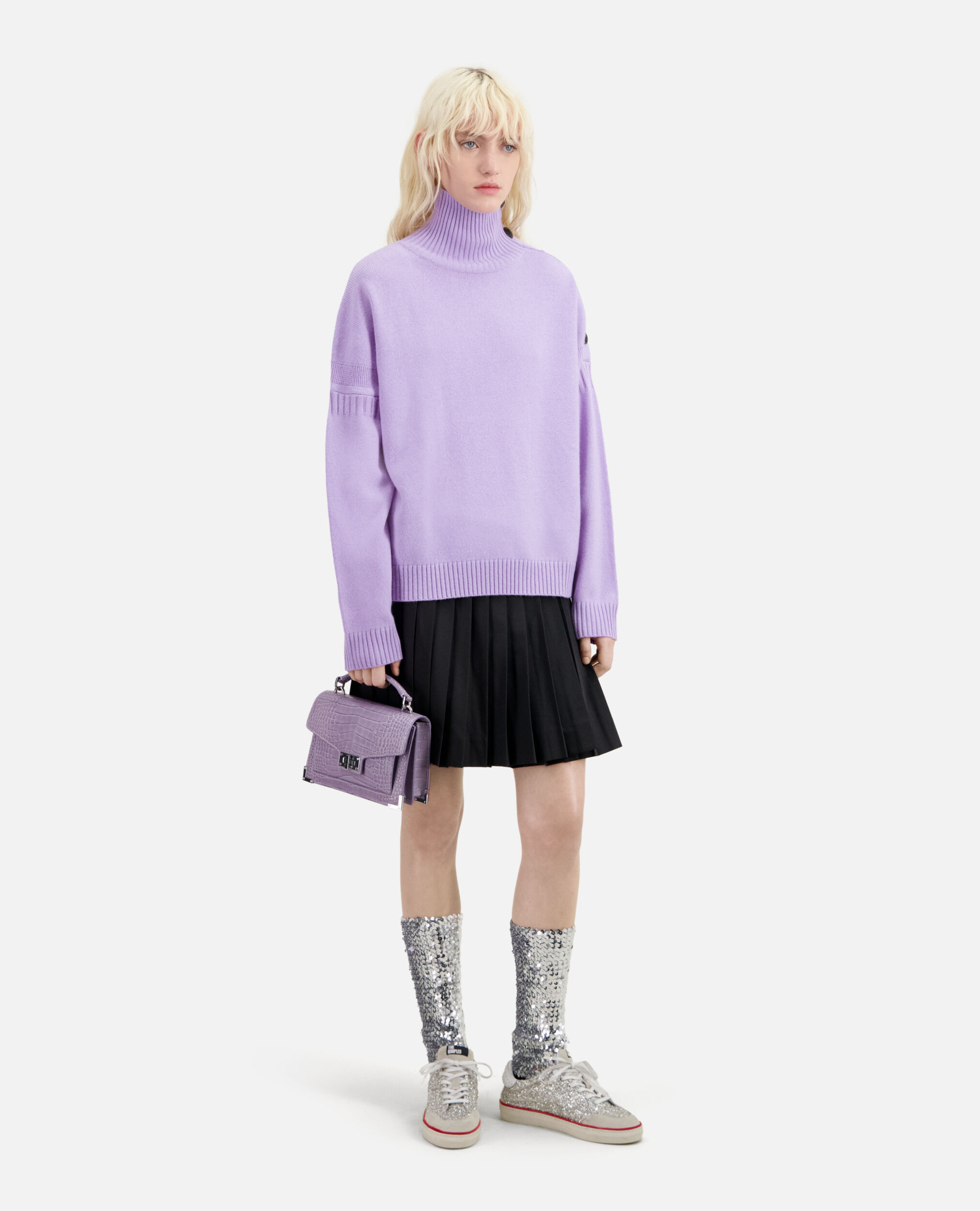 Purple wool and cashmere sweater with buttons