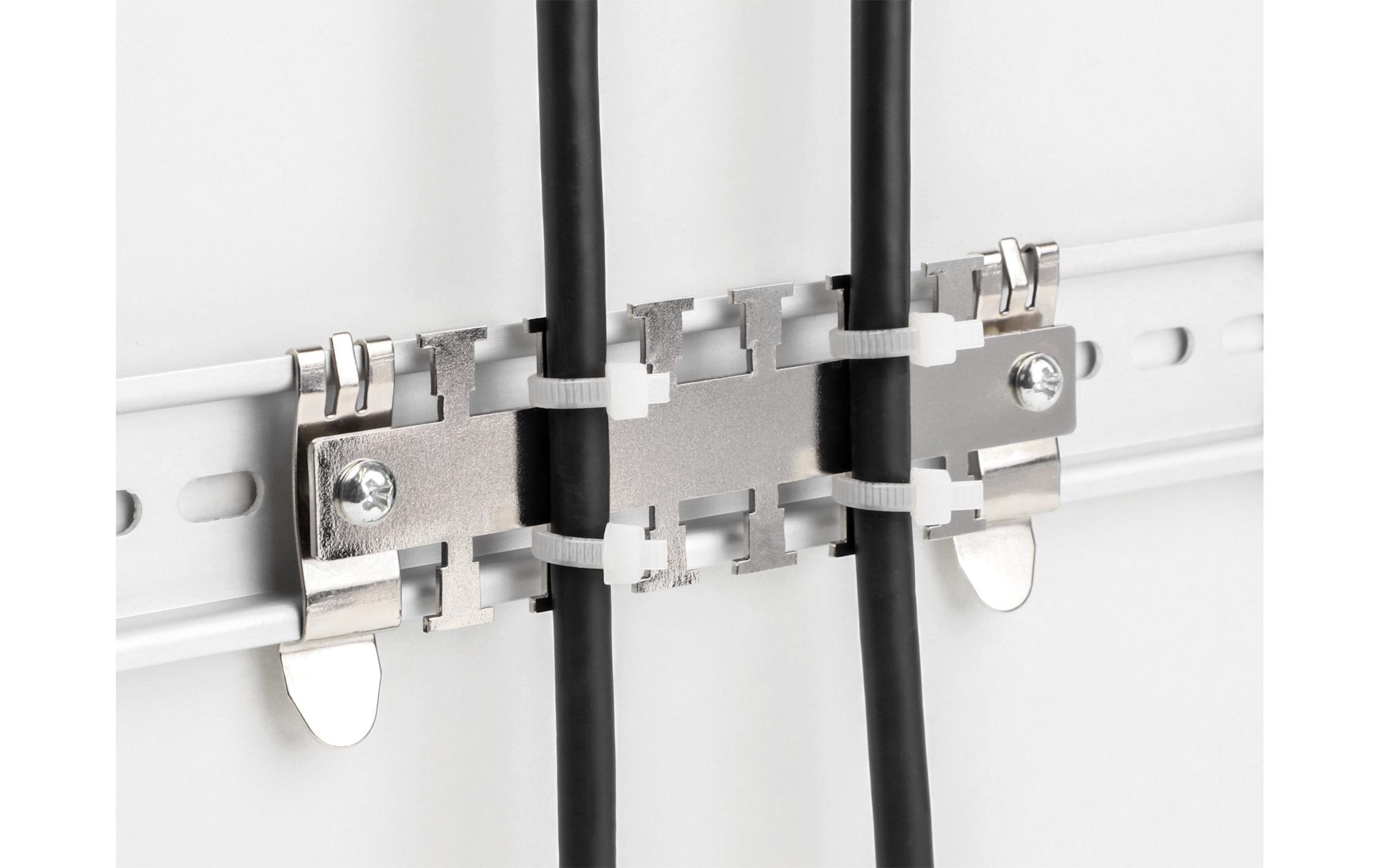 Kabelabfangleiste für HutschieneDelock Kabelabfangleiste für Hutschiene