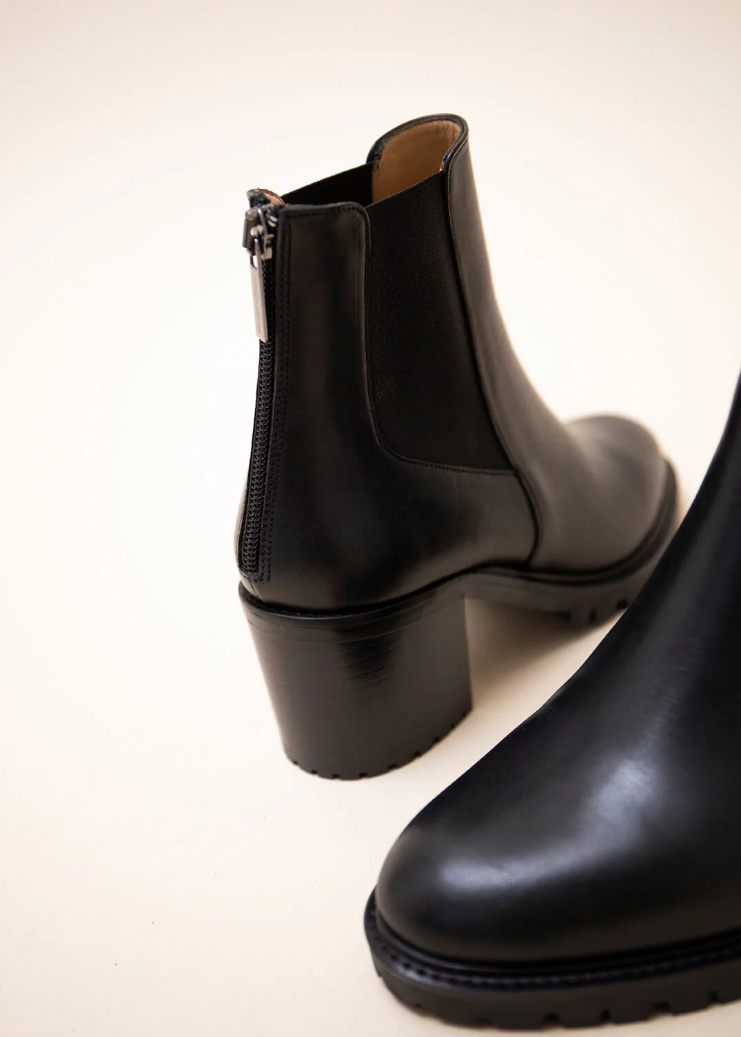 BOOTS IRLANDAIS CUIR NOIR