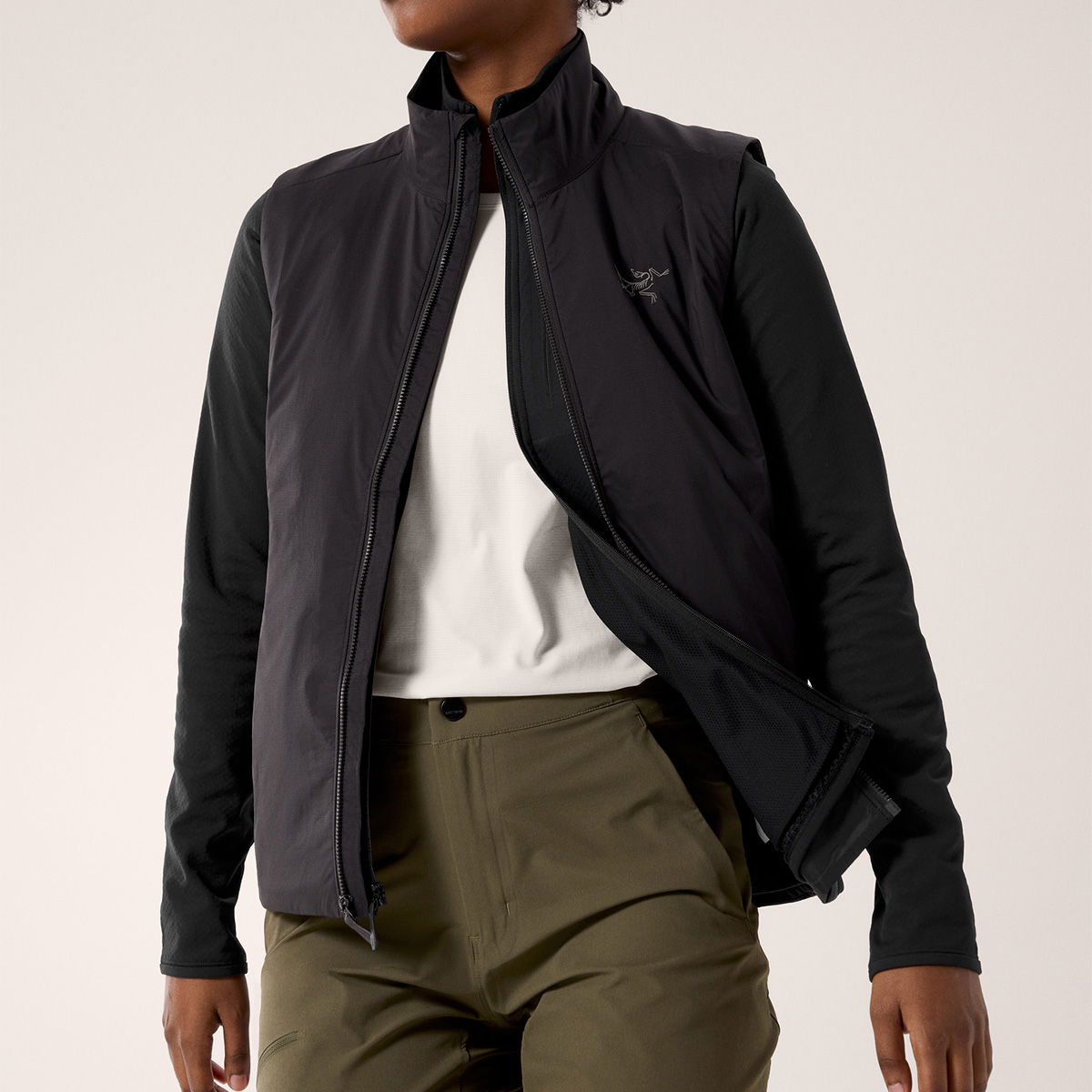 Arc'teryx Atom Vest, dame (Black) - Spejder Sport