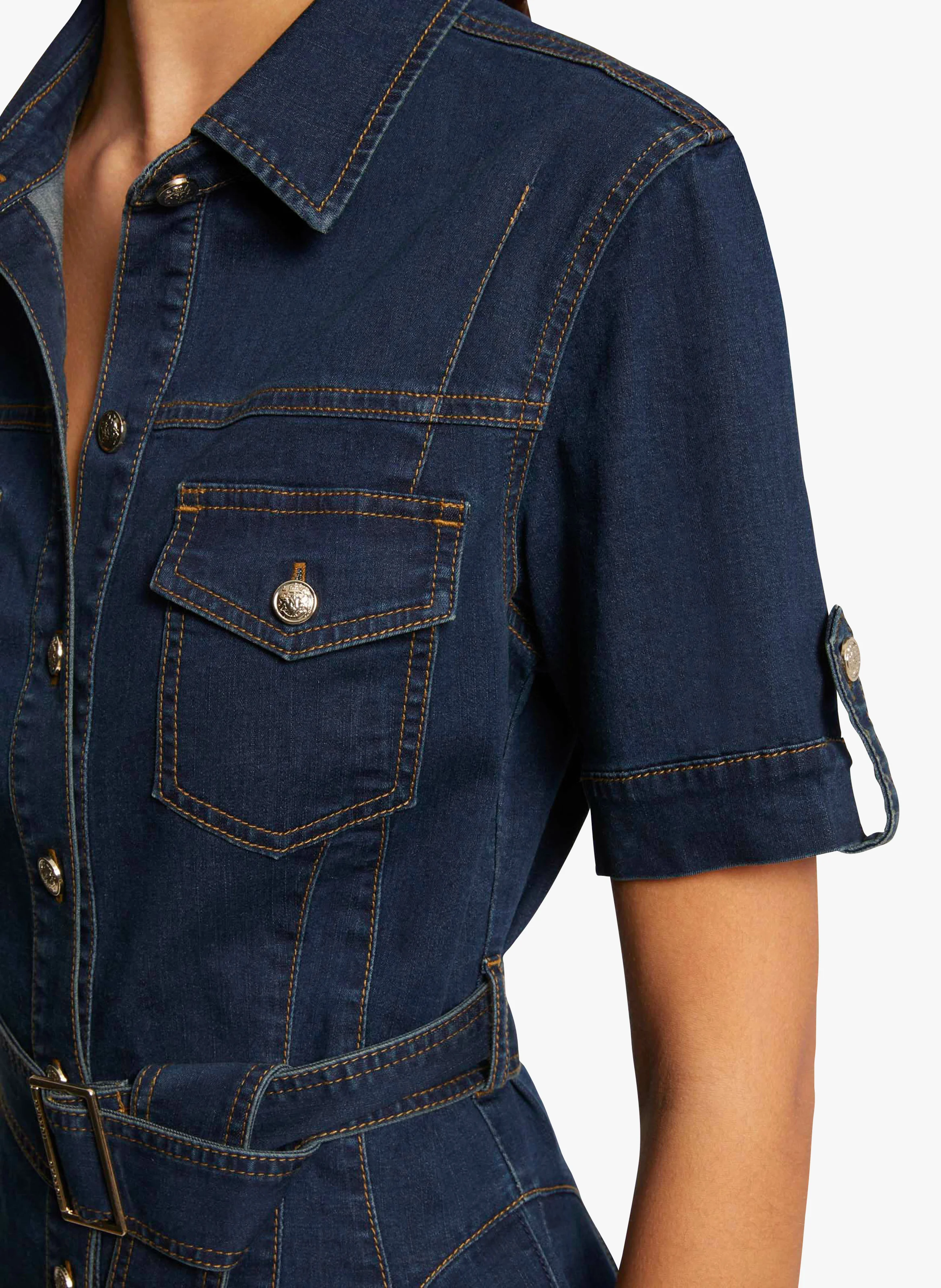 RIXES - Robe courte cintrée col classique en coton mélangé | Jean brut