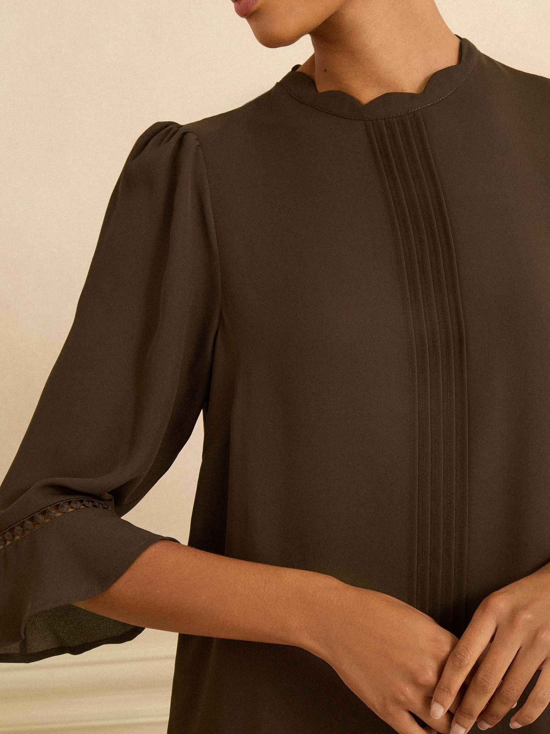 Chocoladebruin - Love & Roses 3/4 blouse met uitlopende mouwen