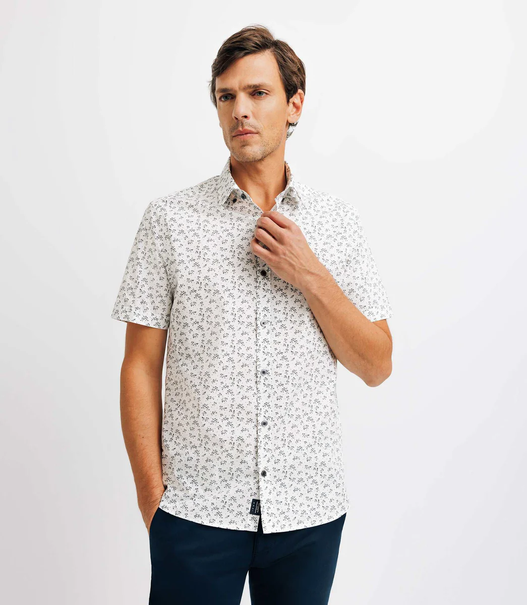 Chemise casual en coton à fleurs blanche