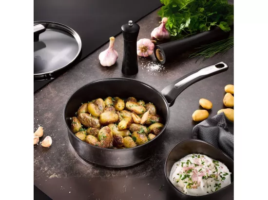 Tefal Sauteuse inox 26cm avec couvercle - e3003304