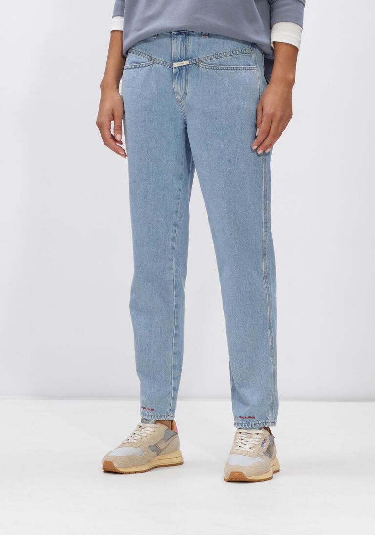 blauwe closed mom jeans pedal pusher