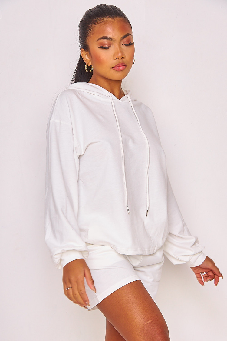 Ensemble sweat à capuche + short blanc