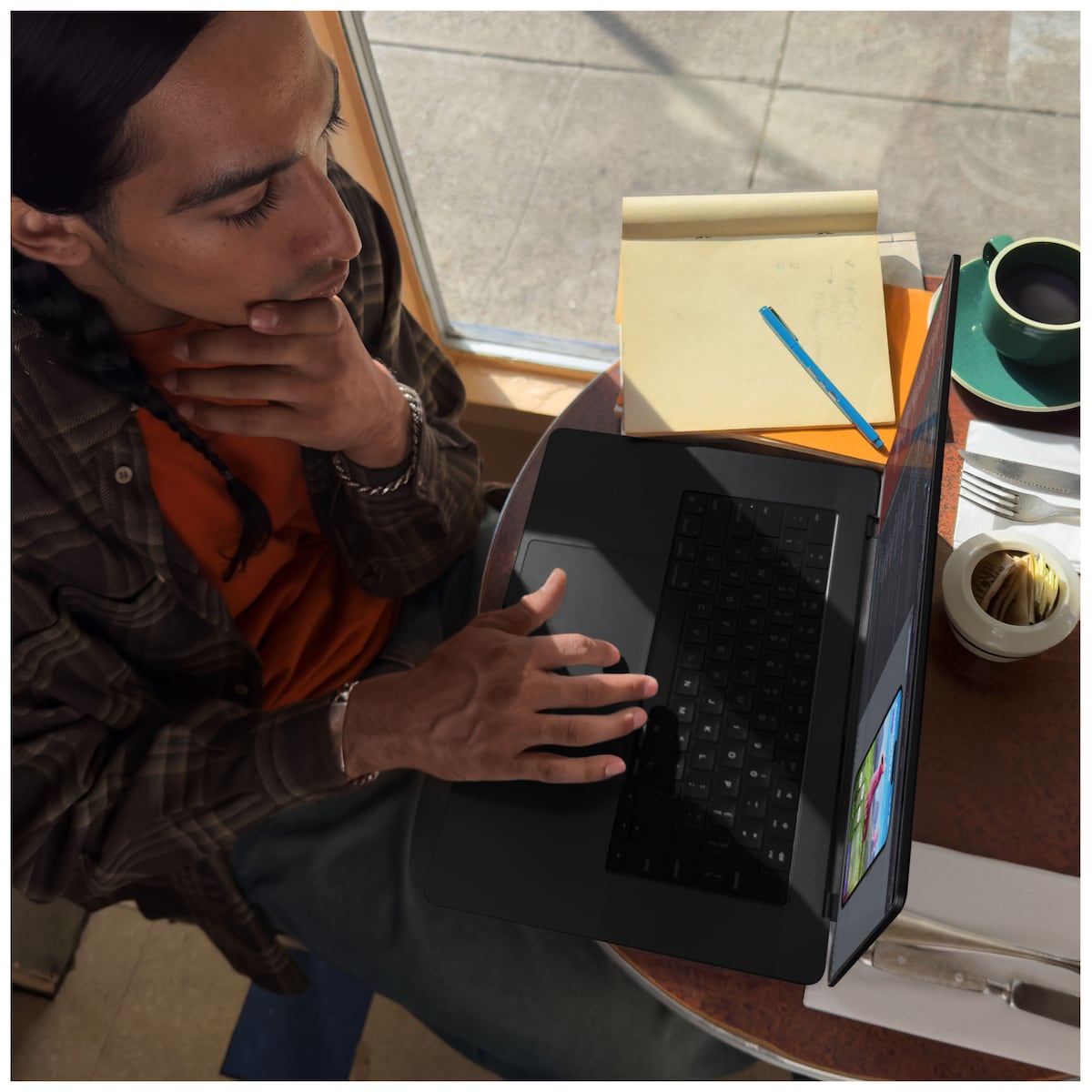 MacBook Pro 16 M3 Pro 18/512GB (sølv)