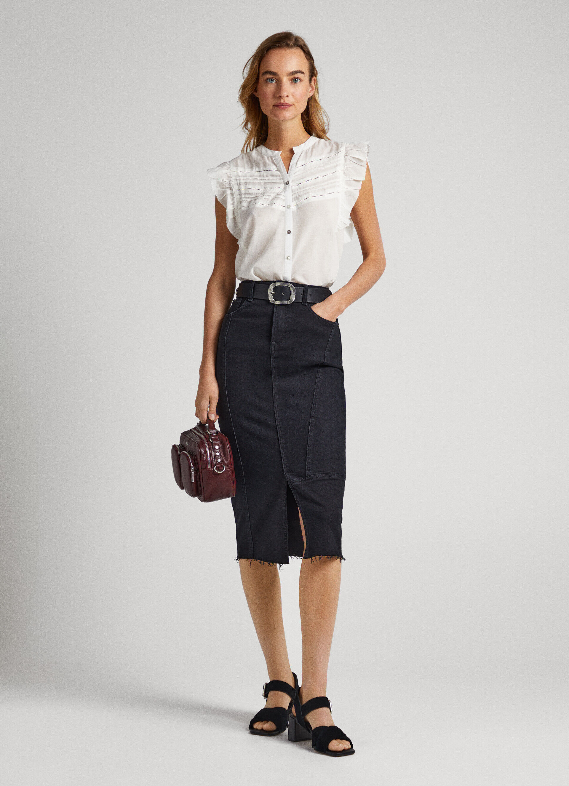 Blusa com mangas borboleta - branca