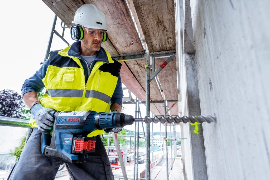 Bosch GBH 18V-45 C Accu boorhamer in Koffer - 0611913002