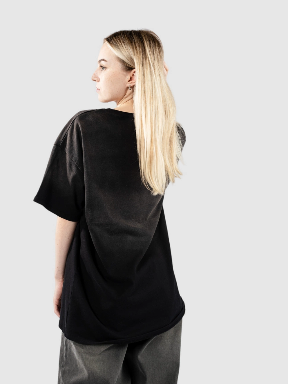 Ninth Hall Maeve T-Shirt black ppspray