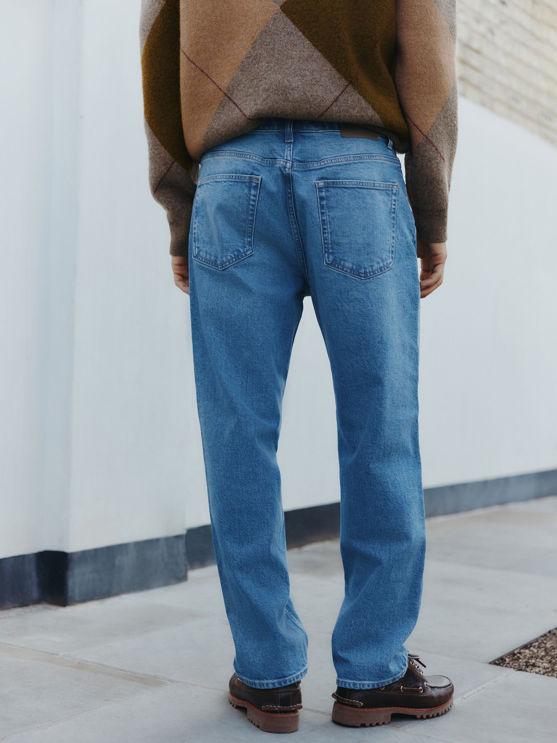 Lichtblauw - Relaxte uitlopende pasvorm - Vintage wash denim jeans