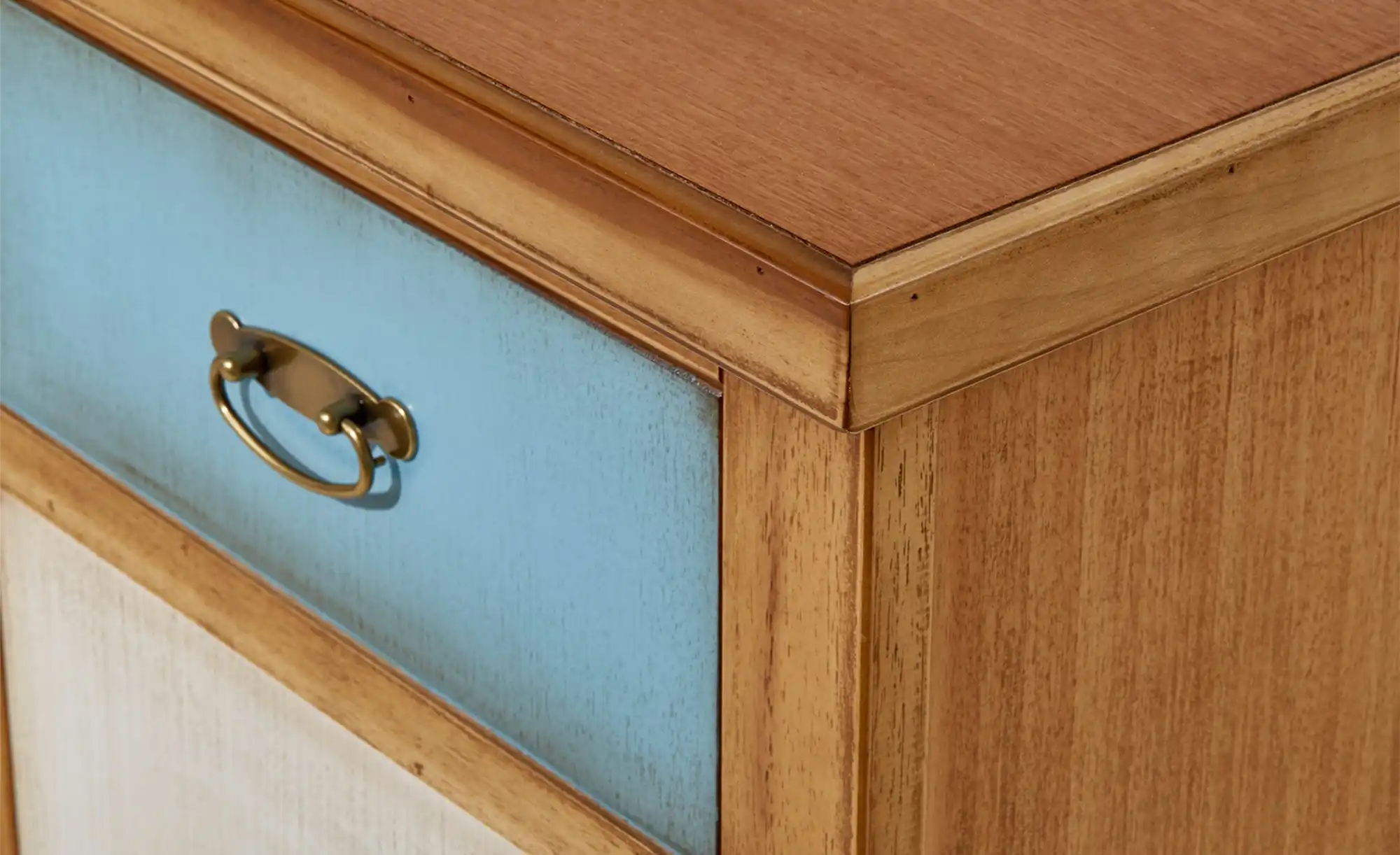 Sideboard Iden