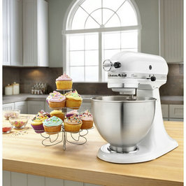 Batedeira KitchenAid Classic Series de 10 velocidades e 4,5 litros.