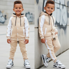 Varsity boys set - beige (verzenddatum 27 feb)