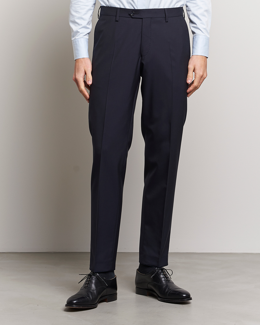 Oscar Jacobson Farris Wool Suit Navy