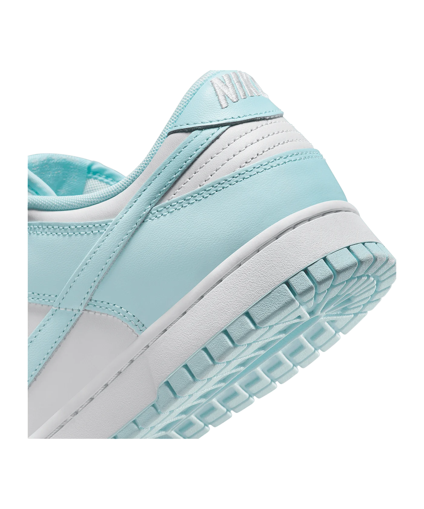 Nike Dunk Low Retro Weiss F104