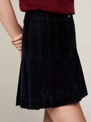 Minissaia evasê plissada em veludo jeans