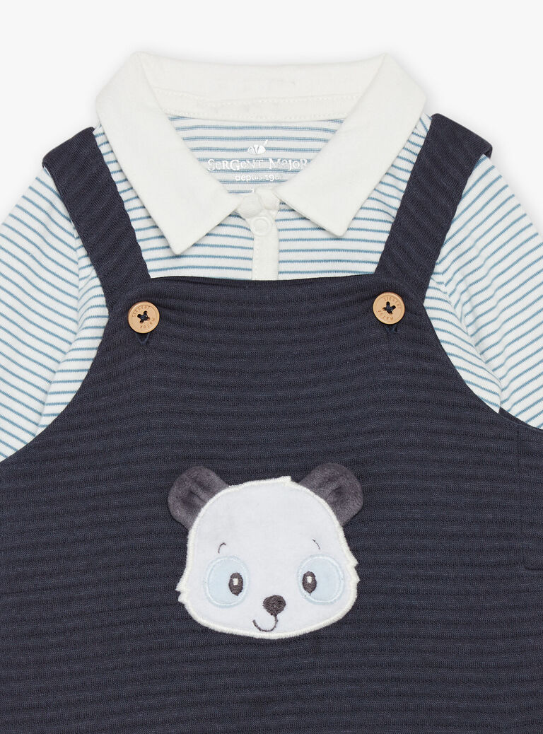 Body polo bleu et écru, salopette bleu nuit et chaussettes bleues