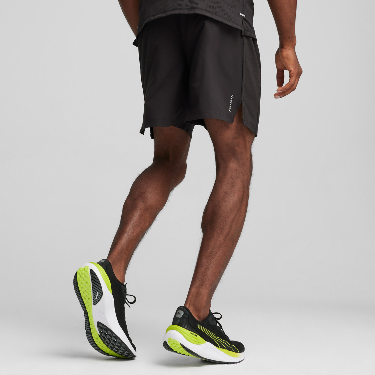 PUMA Run Velocity Ultraweave 7'' Short Heren