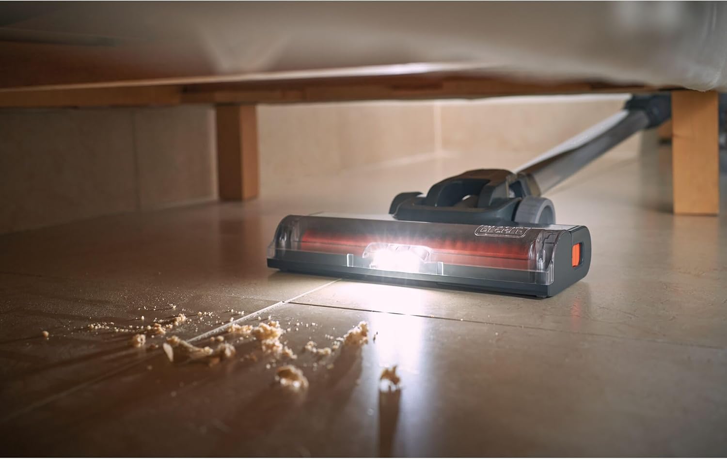 BLACK+DECKER 3-in-1 Akku-Stielsauger Powerseries+ BHFEA18D1 (18V, beutelloser Boden- & Handstaubsauger mit Elektrobürste, 2 Saugstufen, kabellos, inkl. Wandhalterung, Fugendüse, Akku & Ladegerät)