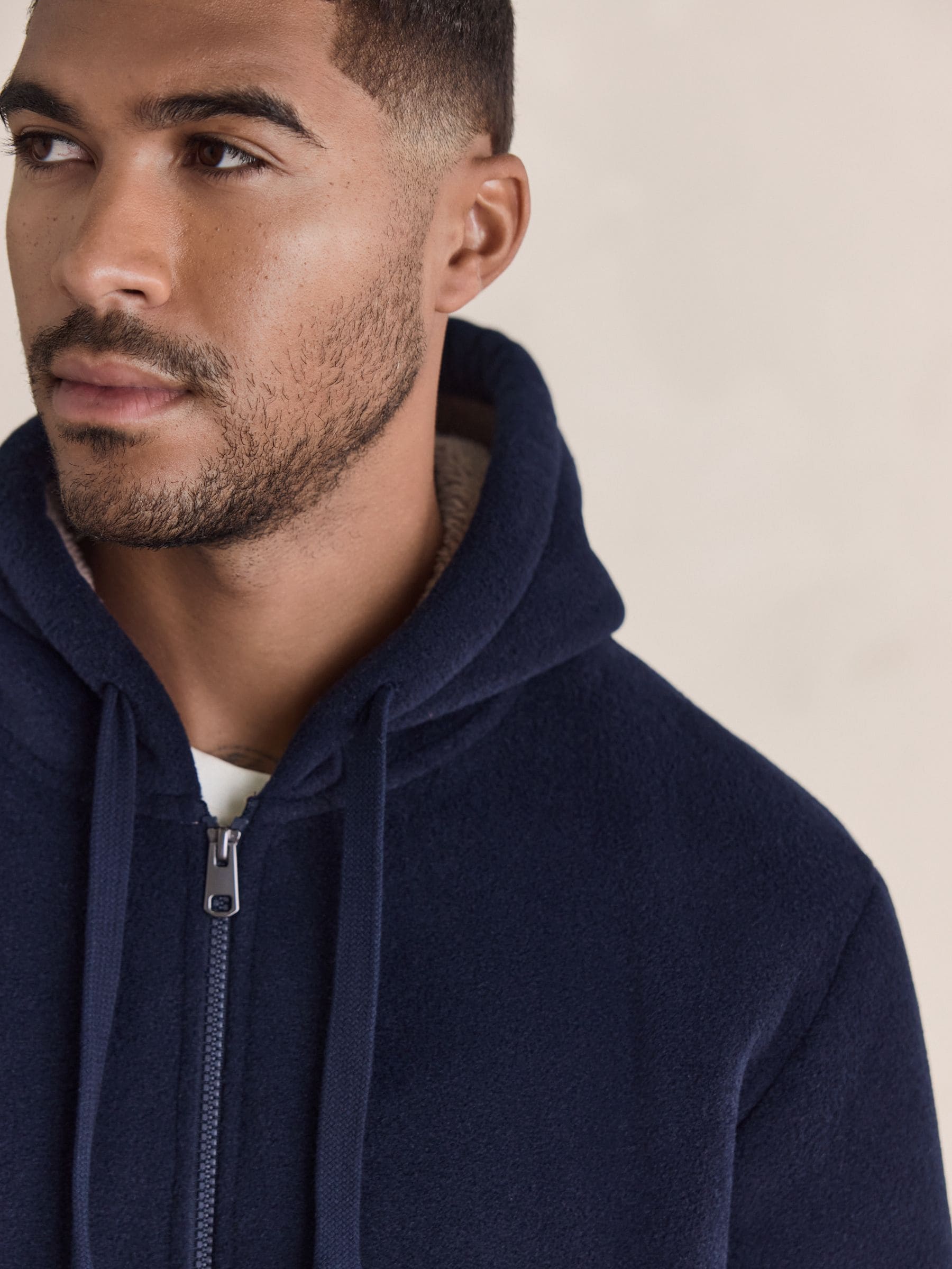 Donkerblauw - Hoodie met geborstelde borg en fleece voering