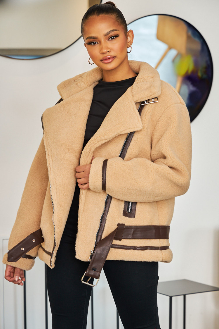 Perfecto camel en fourrure